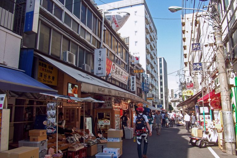 tsukijijogai-street